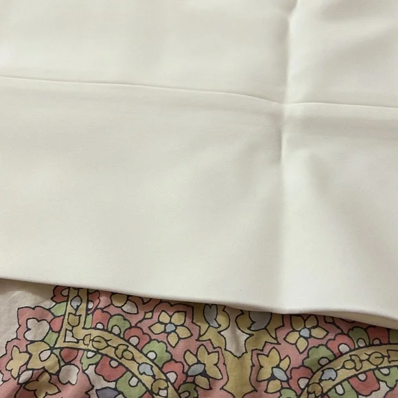 Beautiful Set - Picture 5 of 11